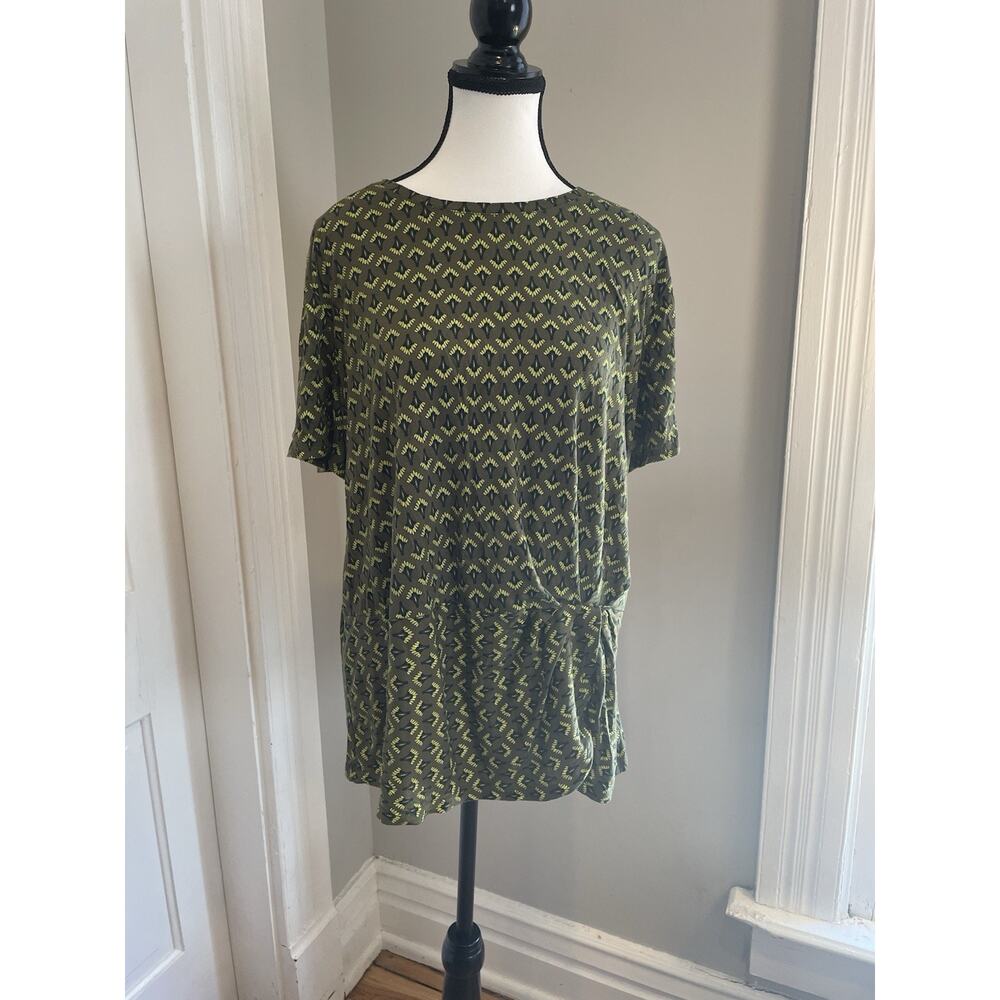 Liz Claiborne Women’s Size XXL Green Short-Sleeved Top Bunched Pattern